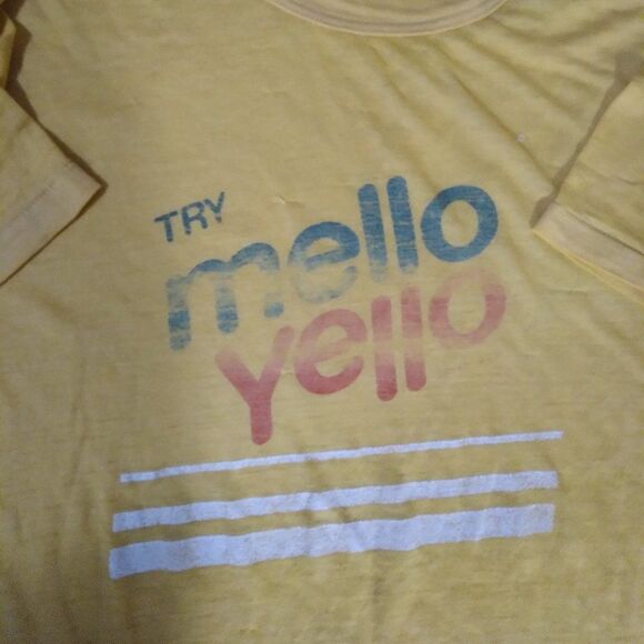 Vintage 80s Try Mello Yello Logo T-Shirt - Picture 1 of 9
